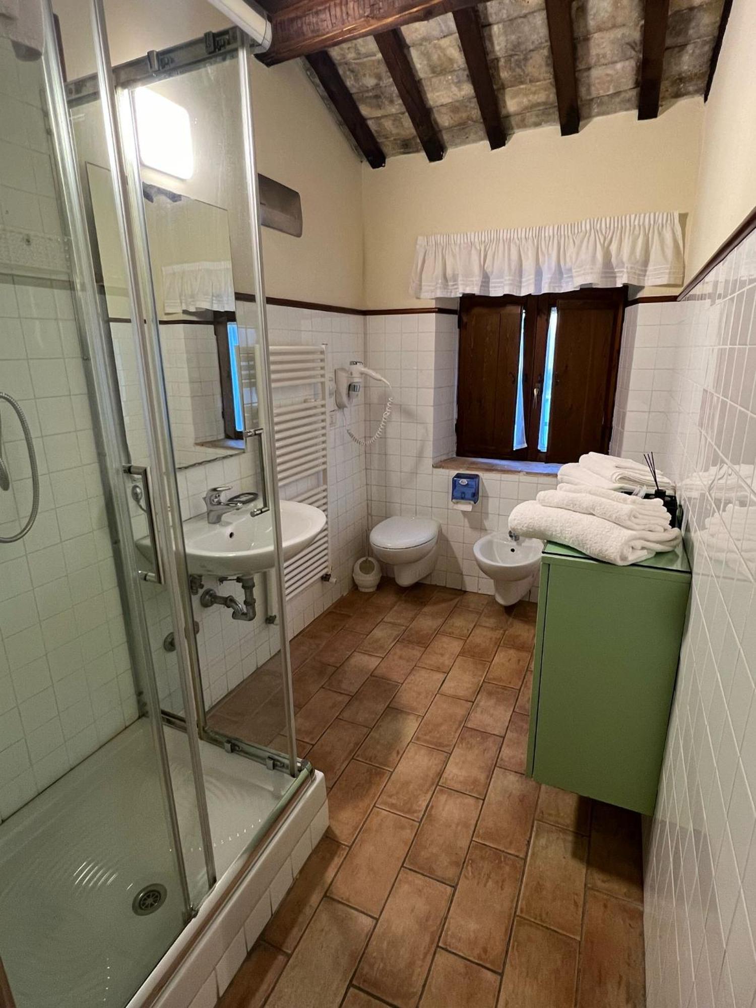 Locanda Del Tavolo Matto Potenza Picena Exteriör bild