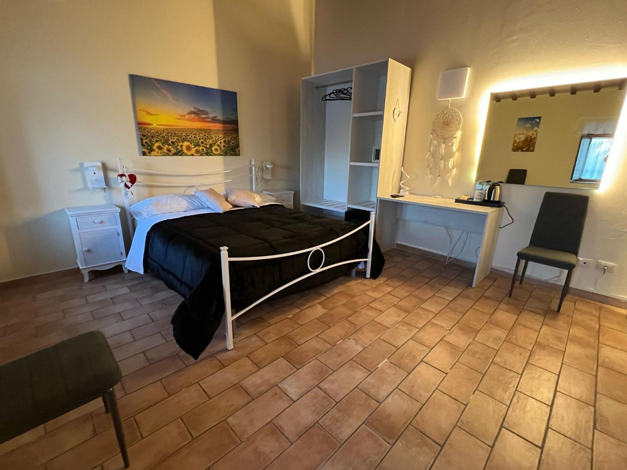 Locanda Del Tavolo Matto Potenza Picena Exteriör bild